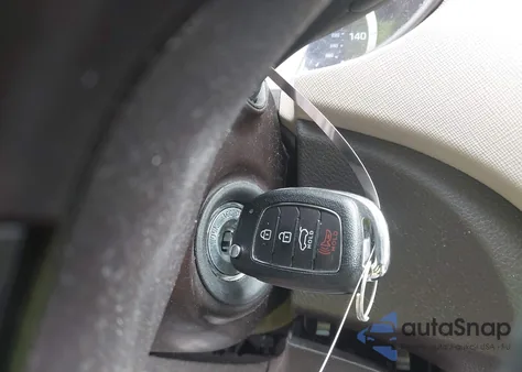 2017 Hyundai Santa Fe Sport 2.4L from USA, damaged, VIN 5XYZT3LBXHG380614